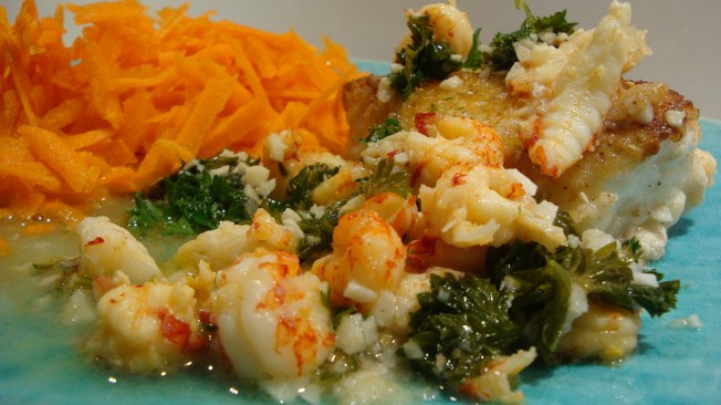 Havskatt med kräftor och vitlök